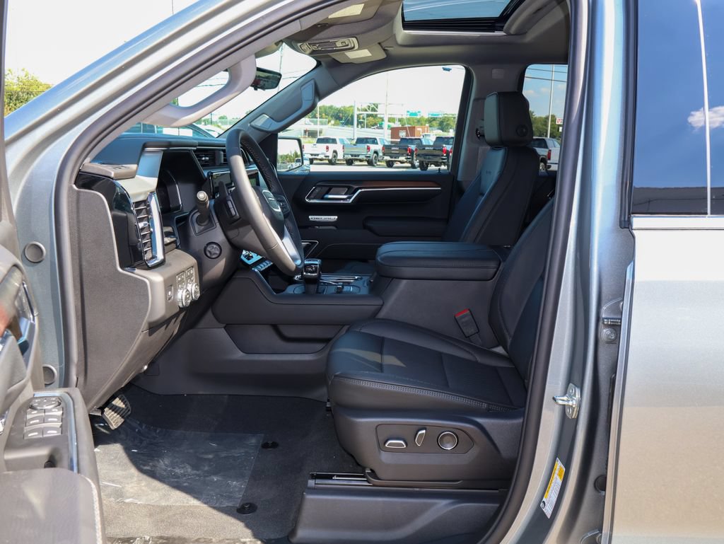New 2026 GMC Sierra 1500 Denali w/ Denali Reserve Package AWD/4WD image 8