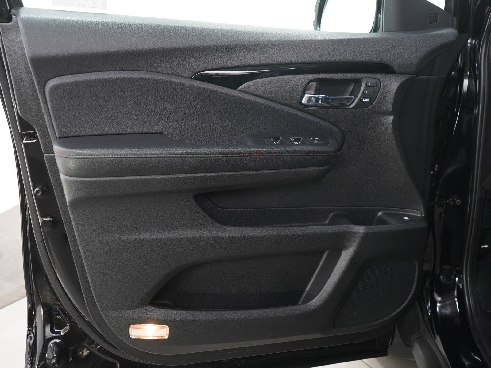 Used 2020 Honda Ridgeline Black Edition image 21