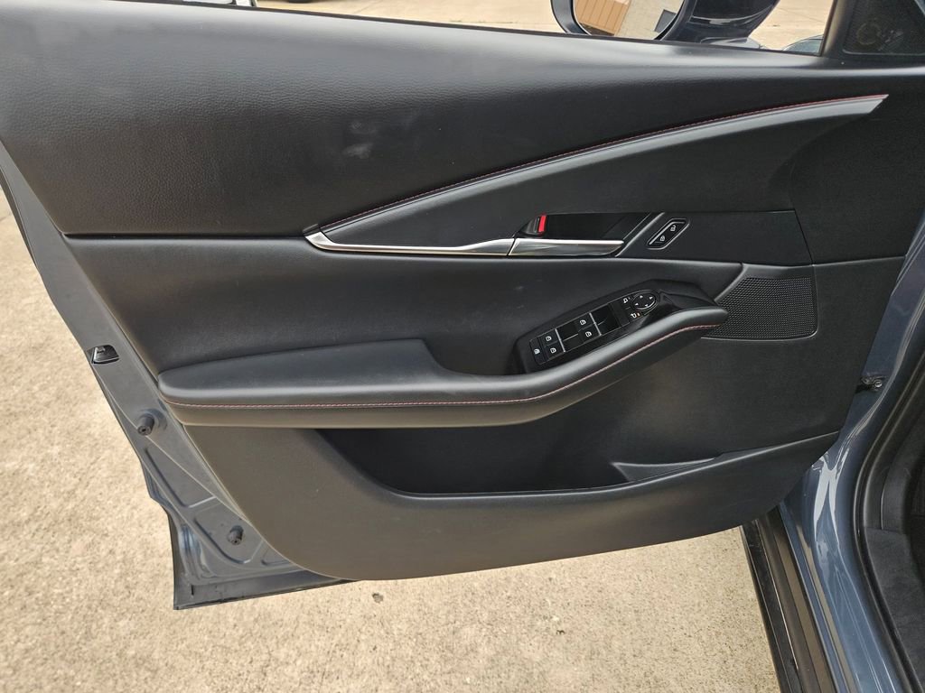 Used 2025 MAZDA CX-30 AWD 2.5 S w/ Preferred Package image 14