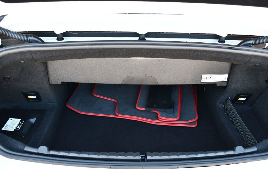 Used 2021 BMW 840i Convertible w/ M Sport Package image 17