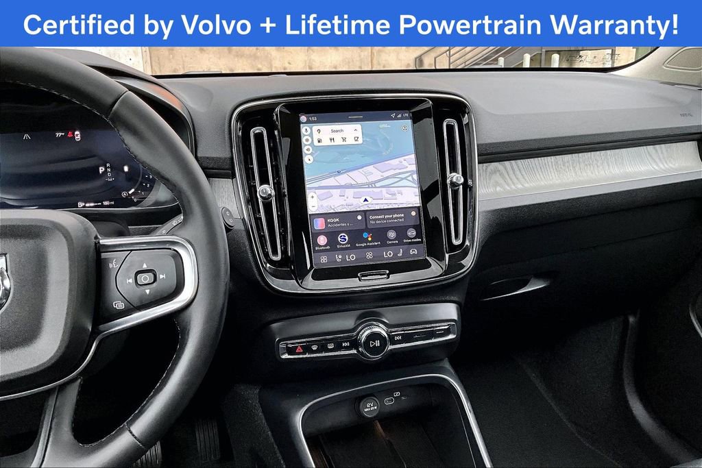 Certified 2026 Volvo XC40 B5 Plus image 9