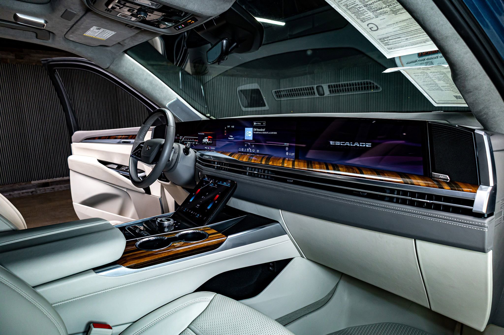 Used 2025 Cadillac Escalade Sport Platinum w/ LPO, Floor Liner Package image 20