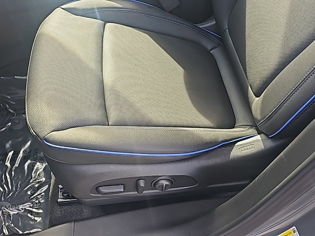 Used 2025 Buick Encore GX Sport Touring w/ Advanced Technology Package image 11