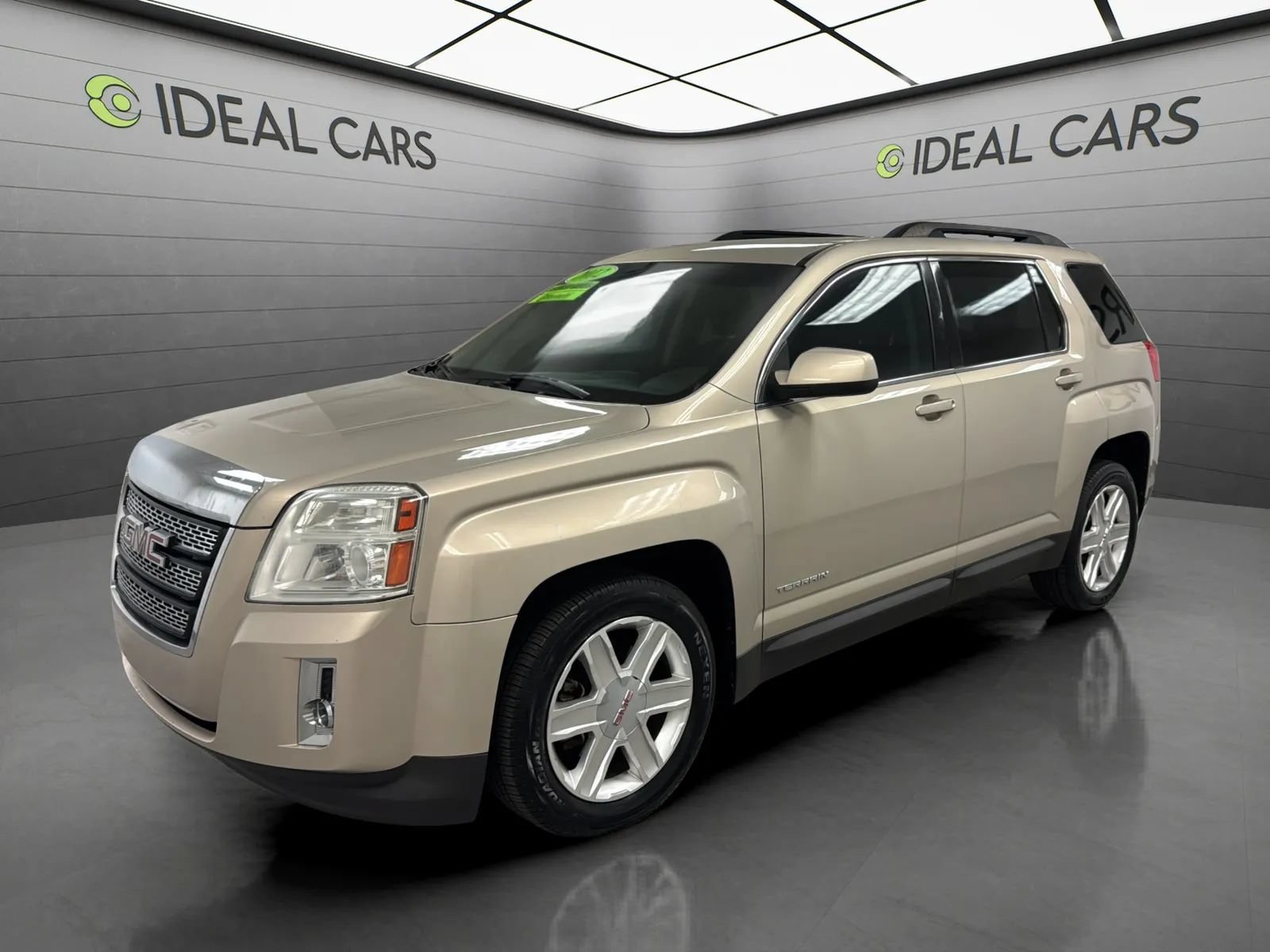 Used 2012 GMC Terrain SLE w/ Convenience Package FWD image 1