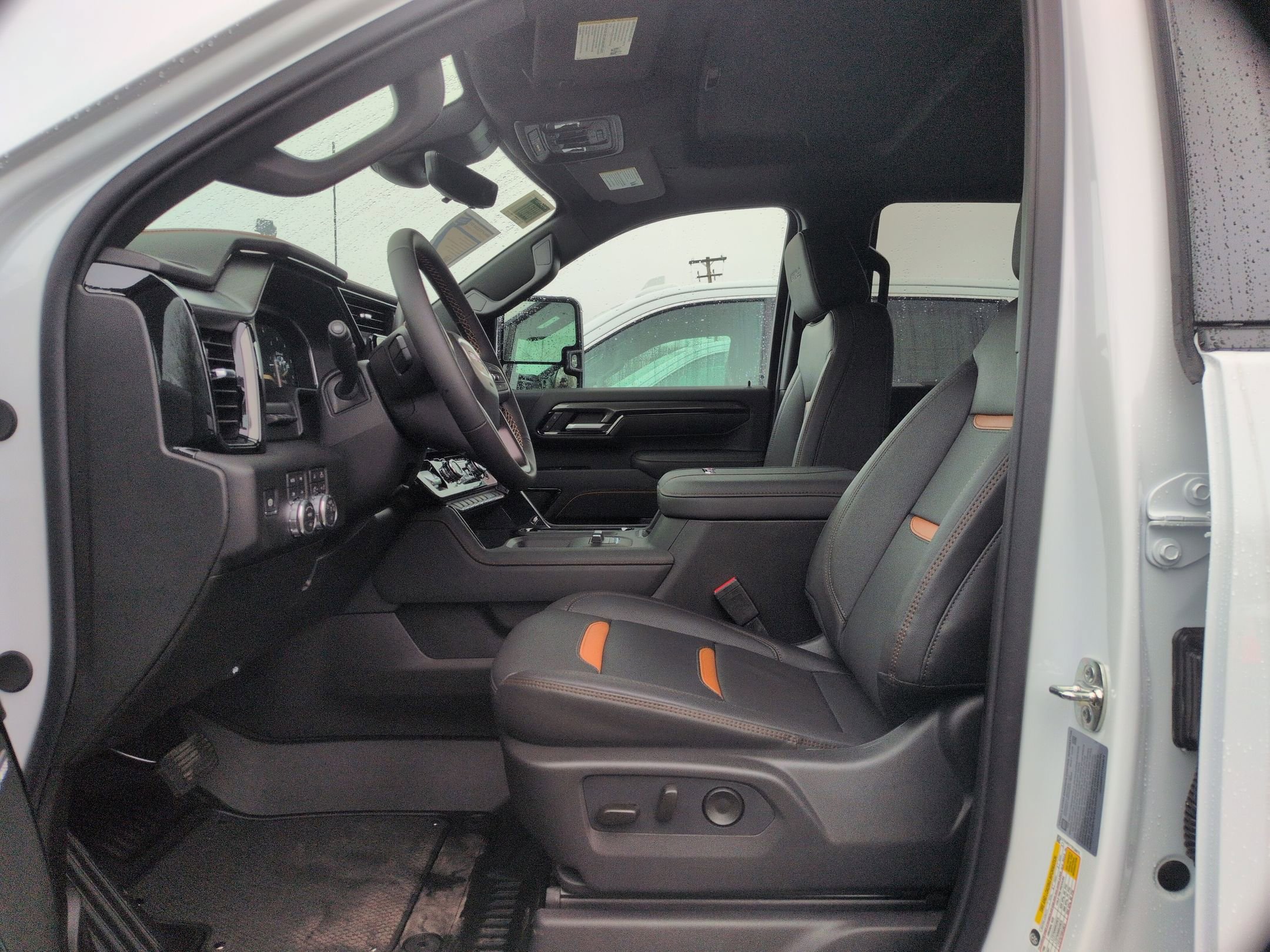 New 2026 GMC Sierra 2500 AT4 w/ AT4 Premium Plus Package image 12