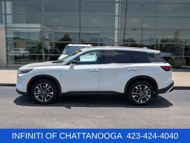 Used 2023 INFINITI QX60 Luxe w/ Performance Audio Package AWD/4WD image 2