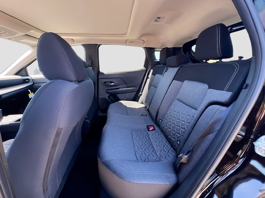 New 2026 Nissan Kicks SV w/ SV Premium Package FWD image 23