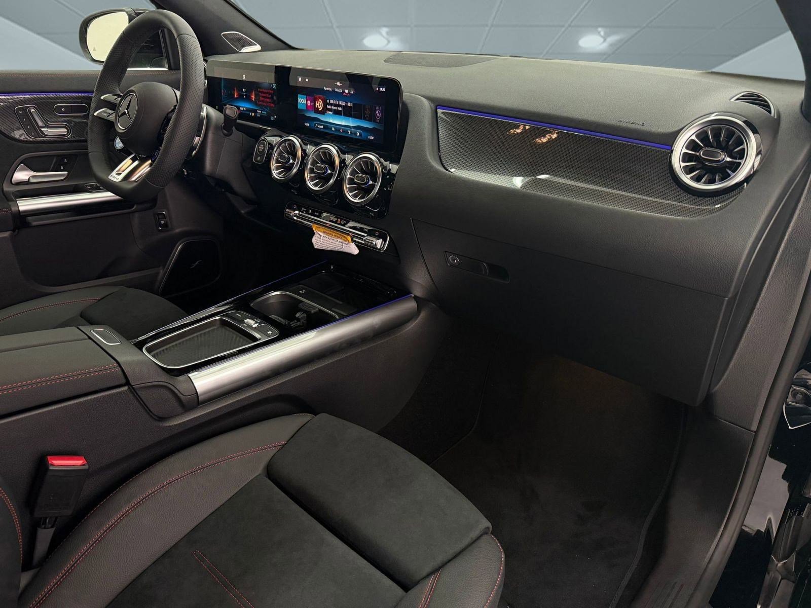 New 2026 Mercedes-Benz GLA 35 AMG 4MATIC image 22