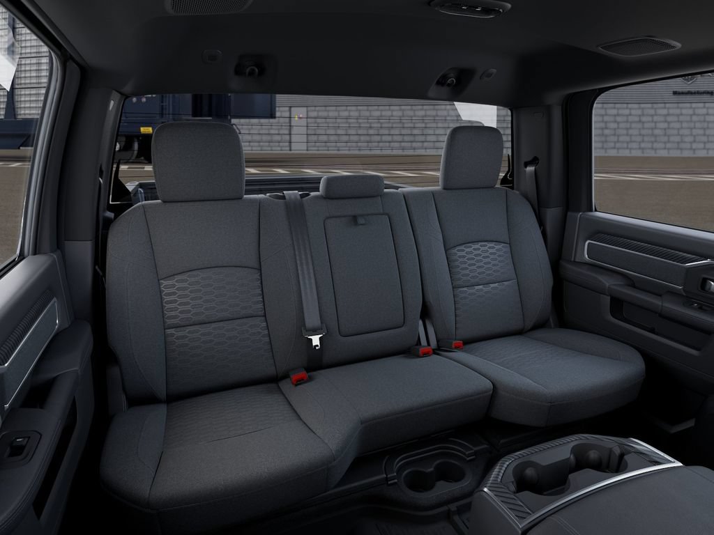 New 2026 RAM 2500 Big Horn AWD/4WD image 15