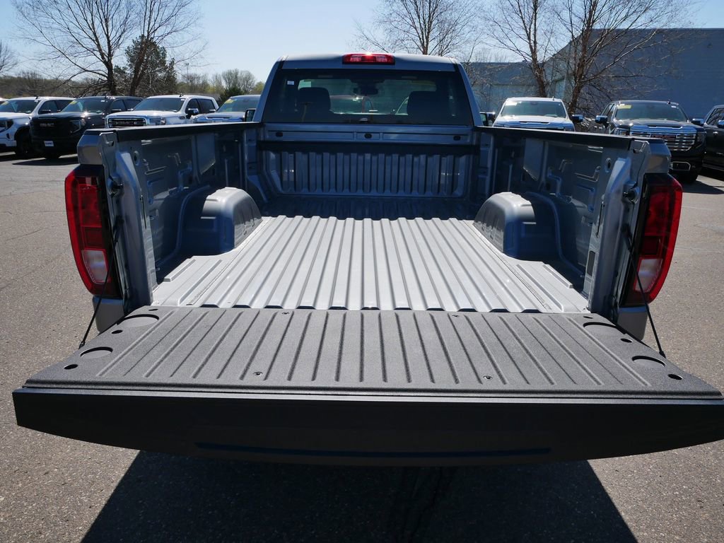 New 2026 GMC Sierra 1500 Pro AWD/4WD image 7