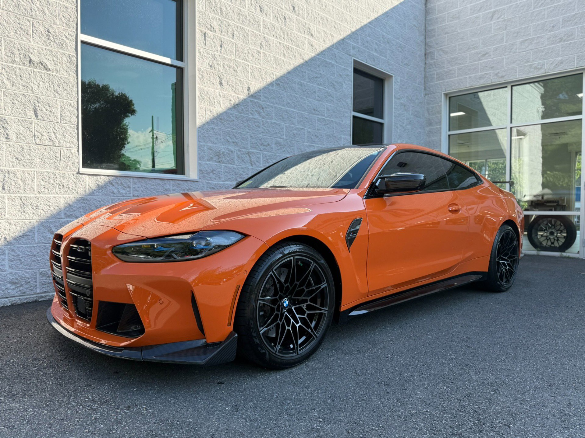 Used 2022 BMW M4 xDrive Competition w/ M Carbon Exterior Package image 4