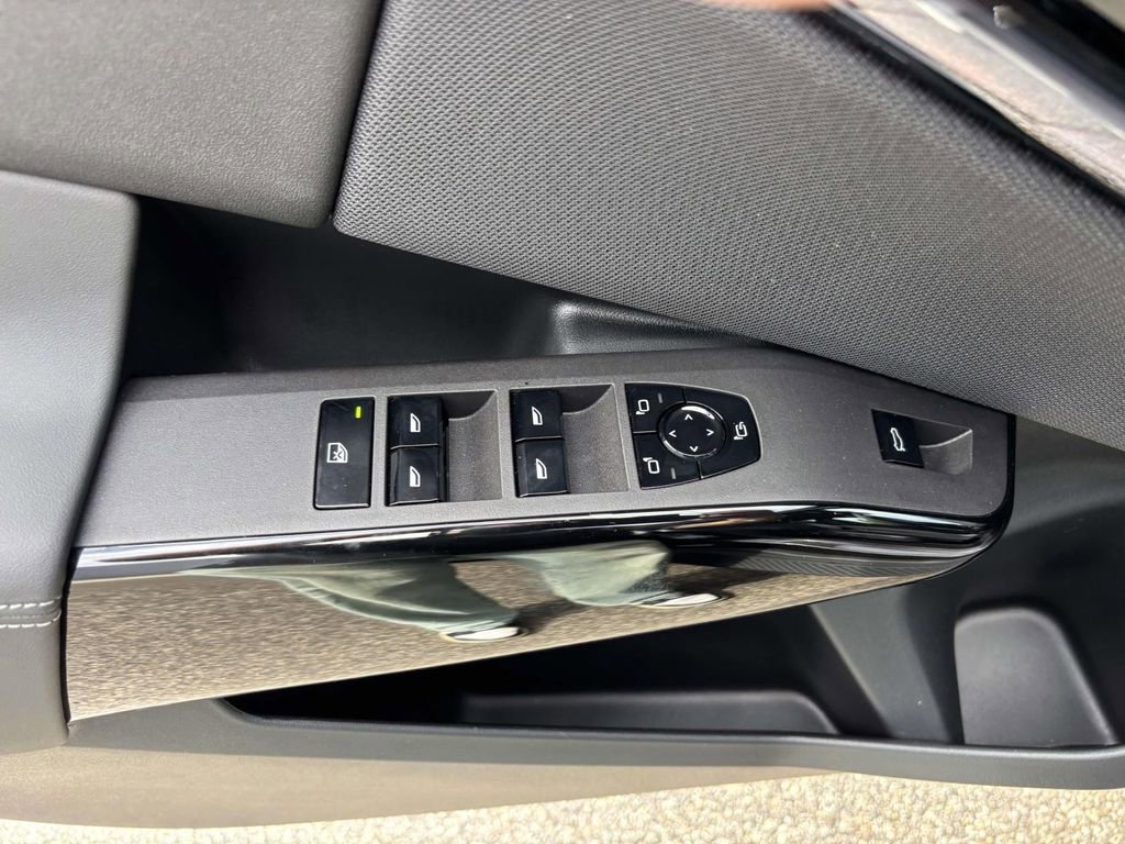 New 2026 BMW X3 xDrive30 w/ Premium Package image 13