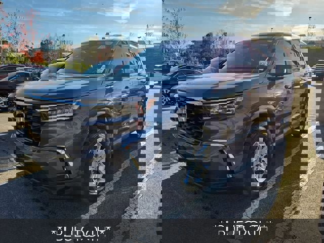 Used 2023 Honda Pilot LX image 4