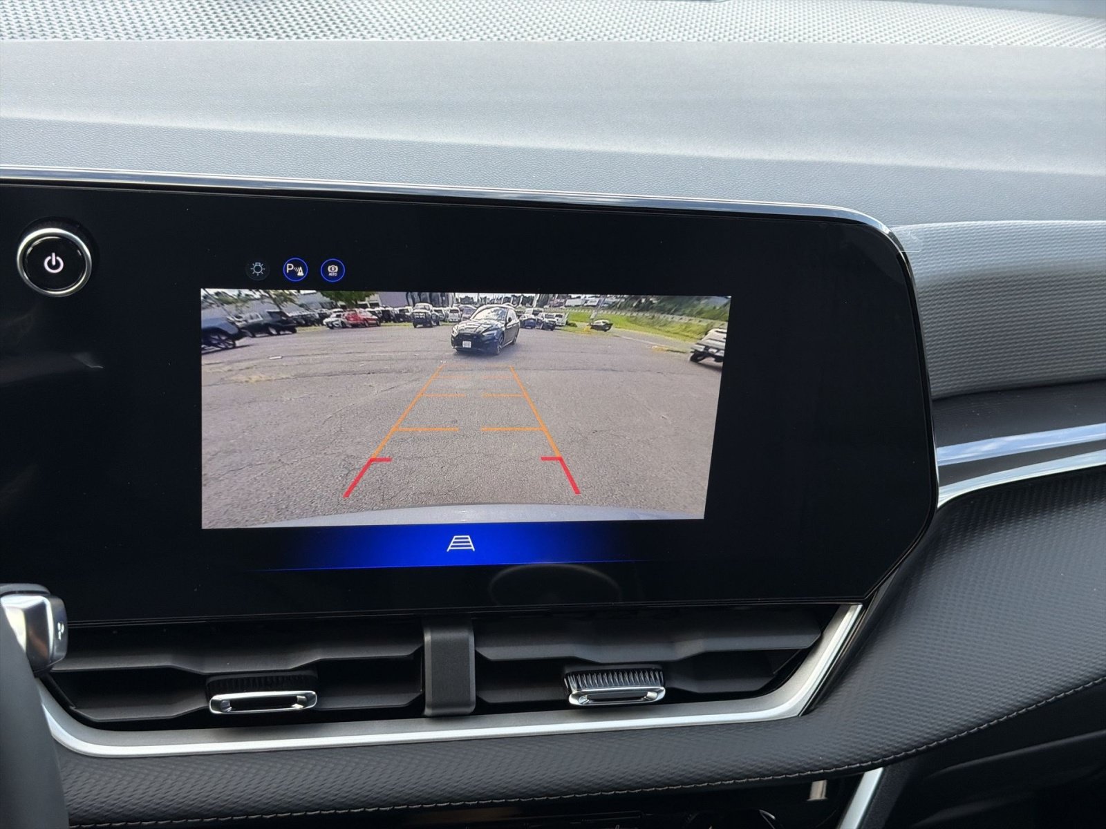 New 2027 Chevrolet Equinox LT FWD image 19