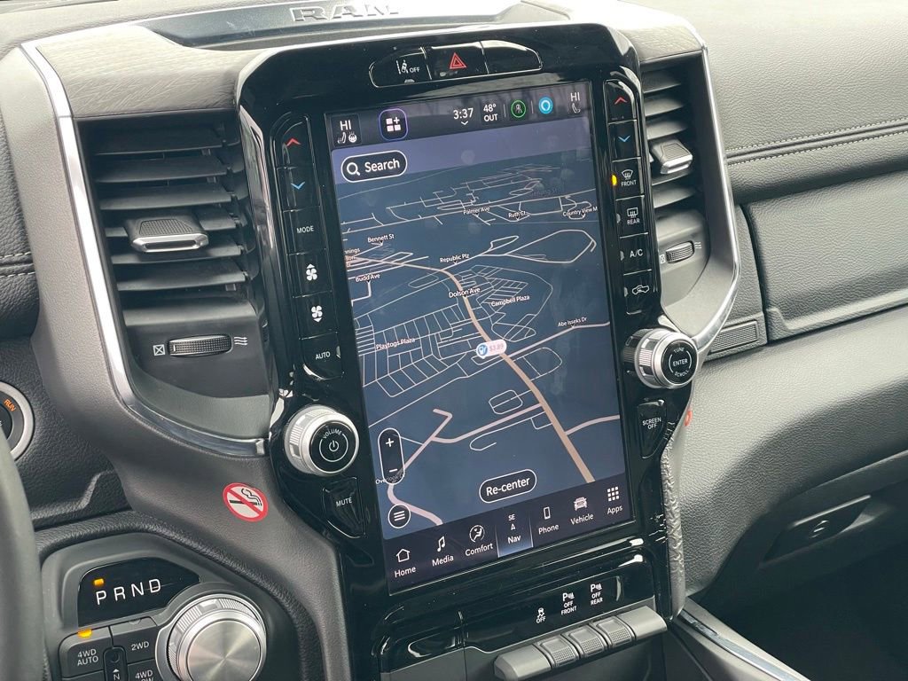 Used 2025 RAM 1500 Laramie image 26