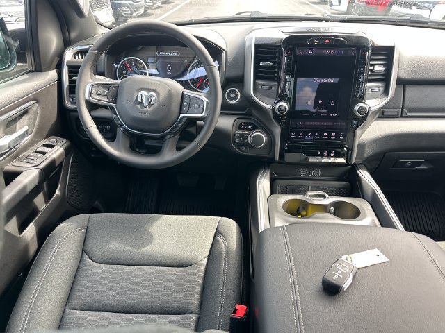 New 2027 RAM 1500 4x4 Crew Cab image 17