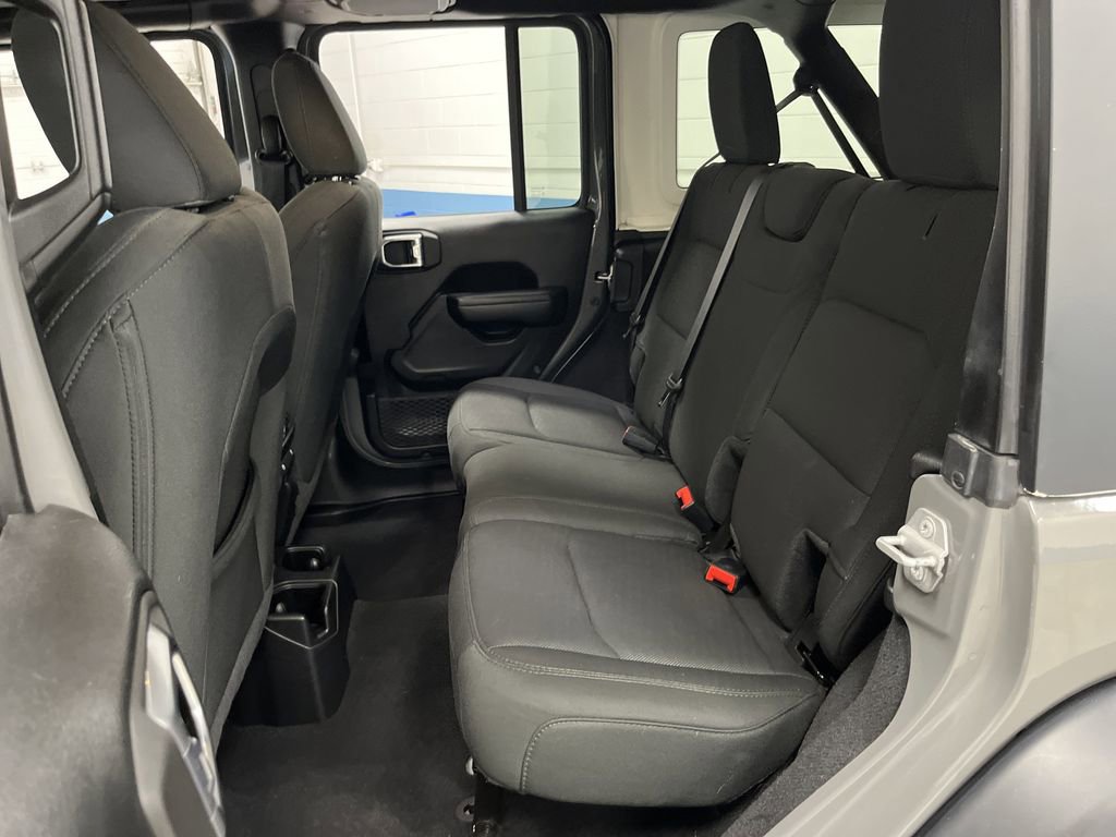 Used 2020 Jeep Wrangler Unlimited Sport S image 27