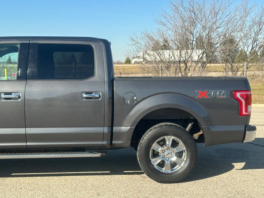 Used 2015 Ford F150 XLT w/ Equipment Group 301A Mid AWD/4WD image 5
