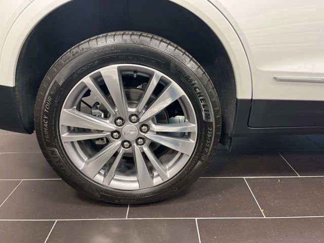 Certified 2025 Cadillac XT5 Premium Luxury image 15