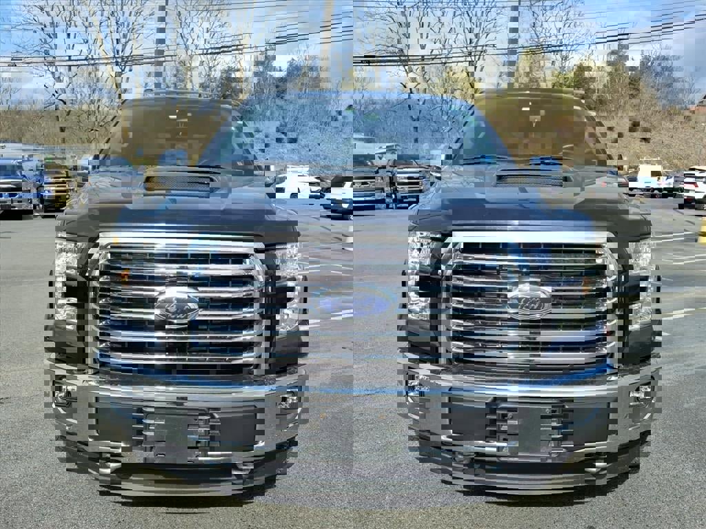 Used 2015 Ford F150 XLT w/ Equipment Group 302A Luxury image 10