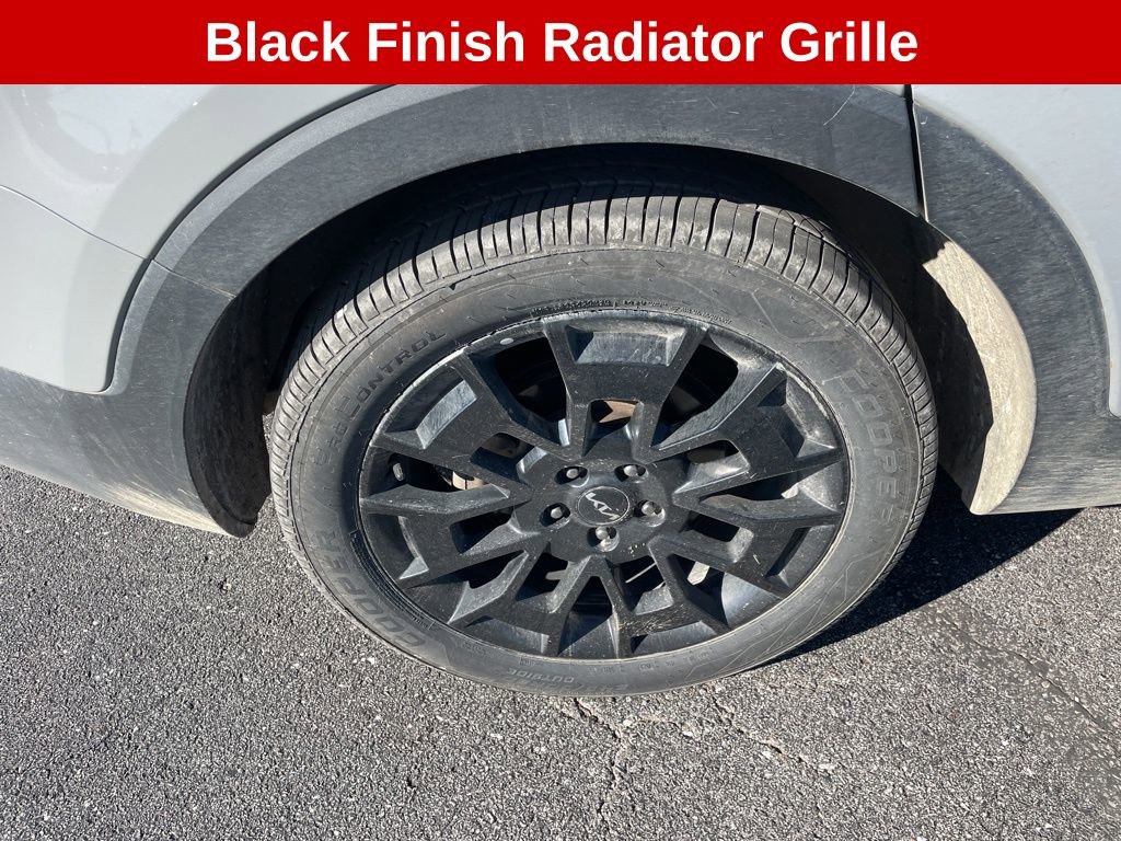 Used 2022 Kia Telluride EX w/ EX Premium Package image 13