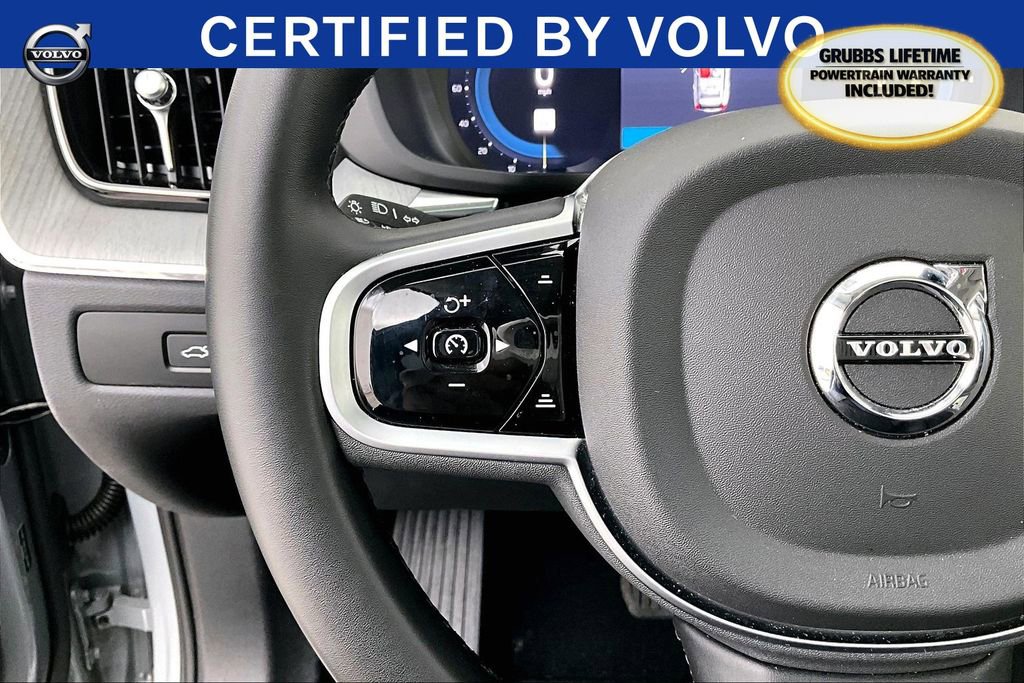Certified 2025 Volvo XC60 B5 Plus image 27
