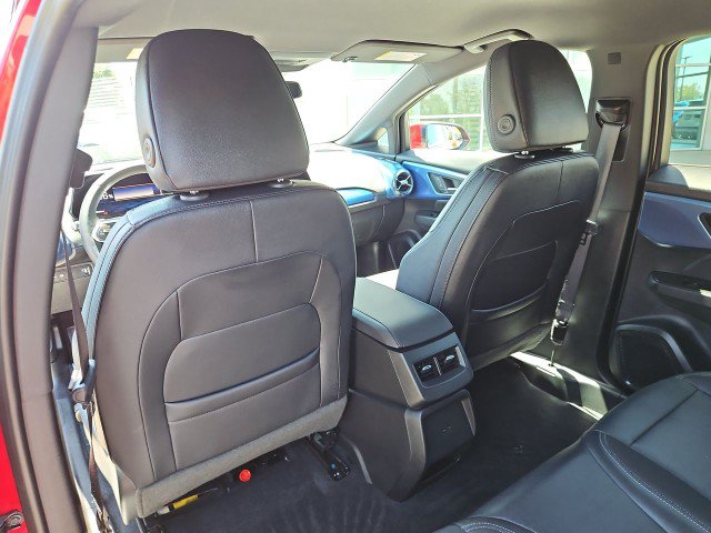 Used 2024 Chevrolet Equinox EV LT FWD image 20