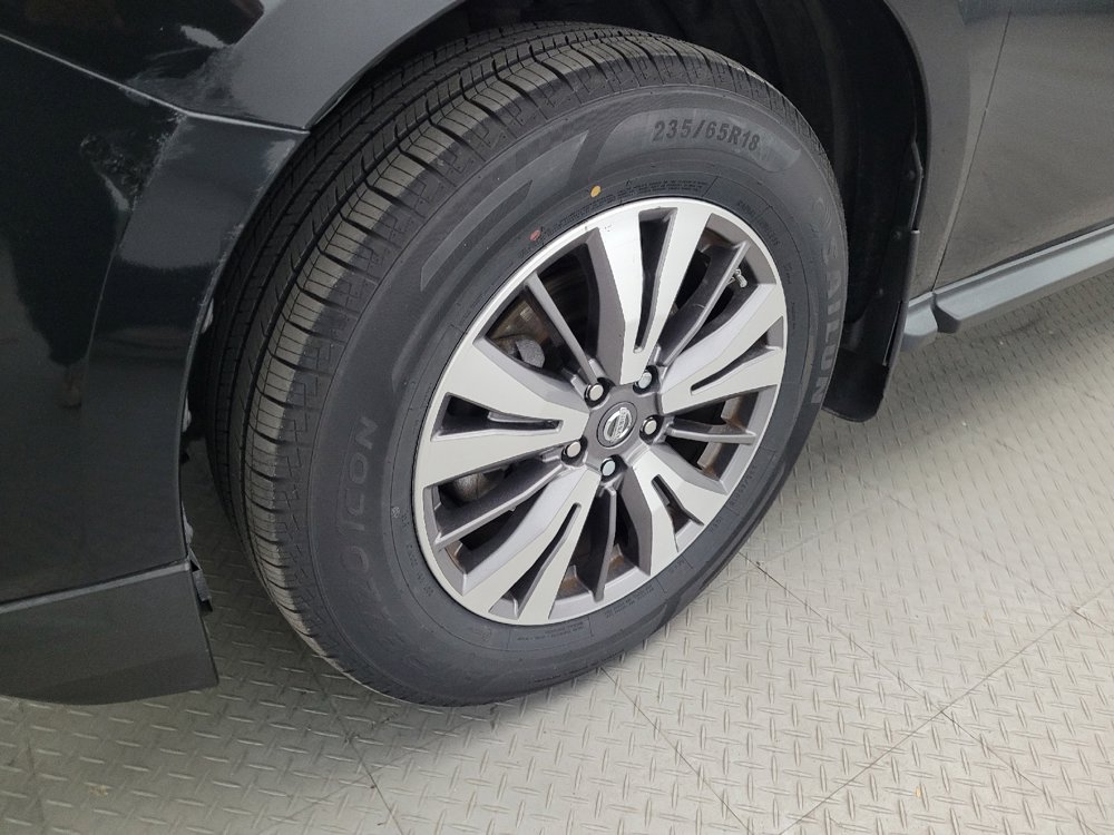 Used 2017 Nissan Pathfinder S AWD/4WD image 31
