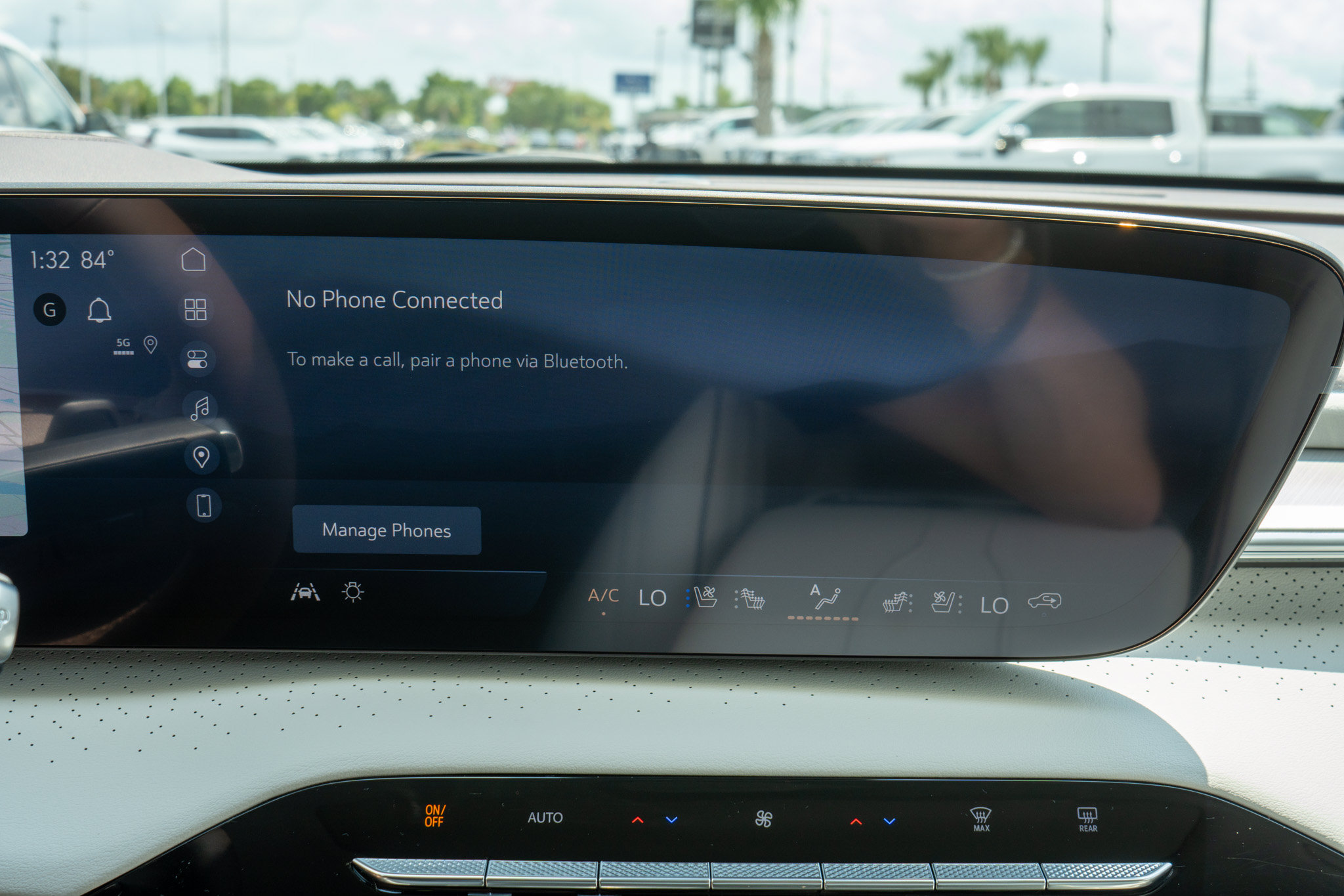 New 2026 Buick Enclave Avenir w/ Super Cruise Package FWD image 18