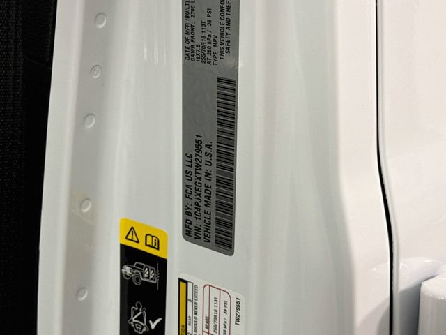 New 2026 Jeep Wrangler Unlimited Sahara AWD/4WD image 31