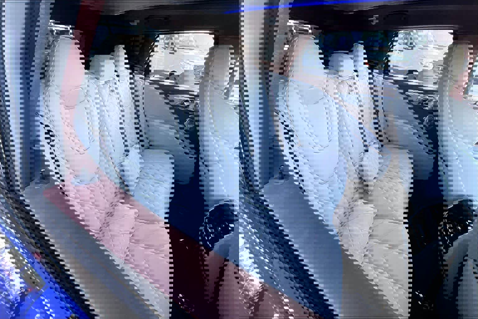 Used 2025 BMW XM AWD/4WD image 18