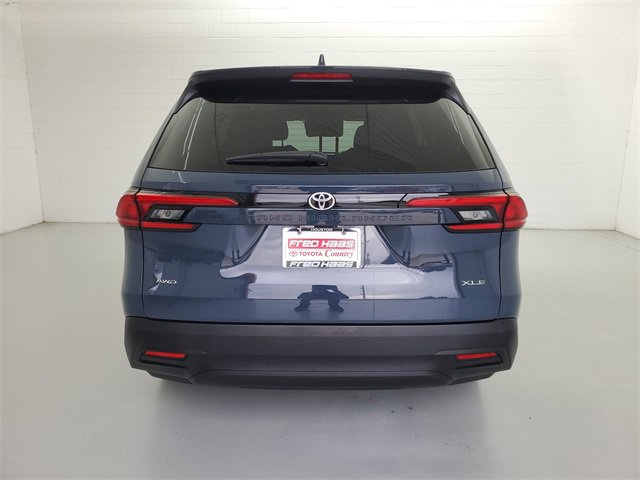 Used 2024 Toyota Grand Highlander XLE image 7