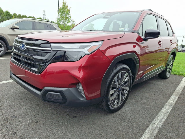 Used 2025 Subaru Forester Touring AWD/4WD image 4