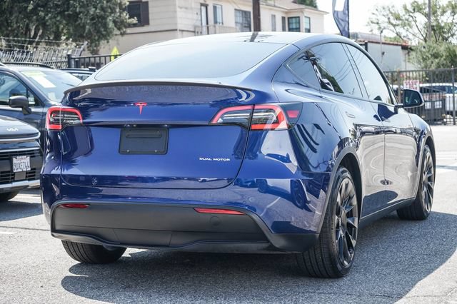 Used 2021 Tesla Model Y Long Range AWD/4WD image 10