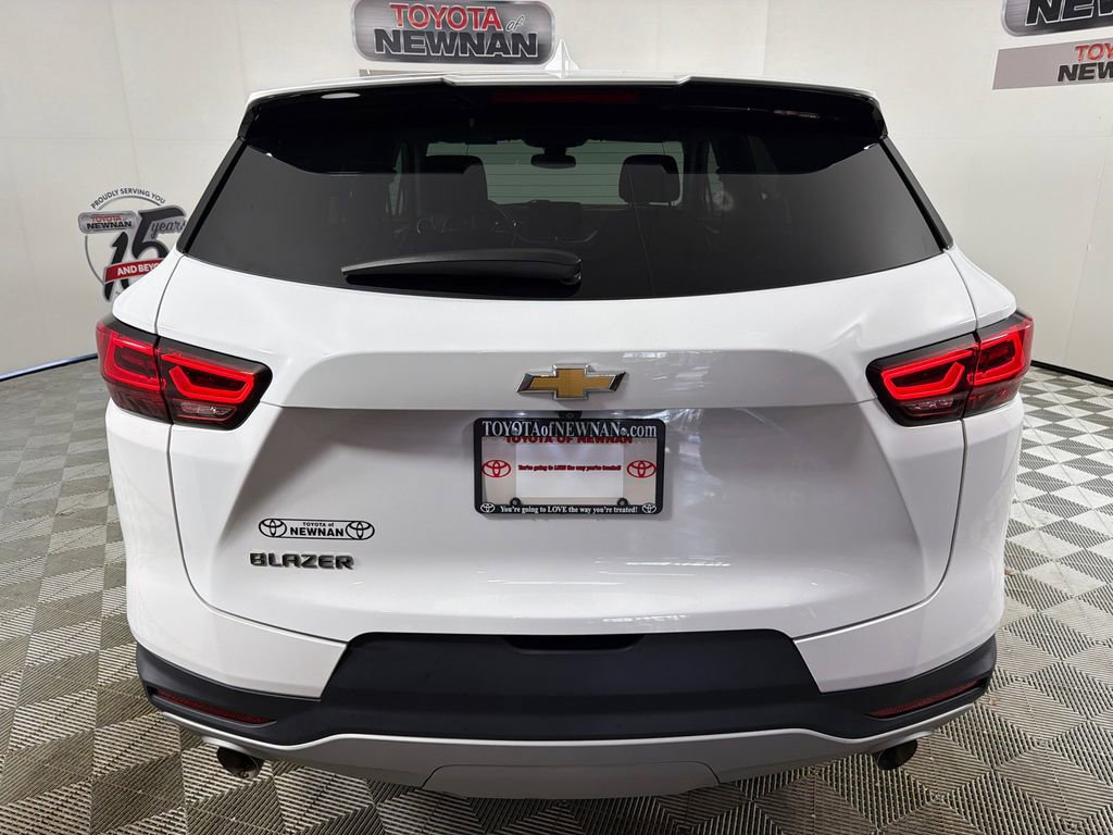 Used 2023 Chevrolet Blazer LT image 4