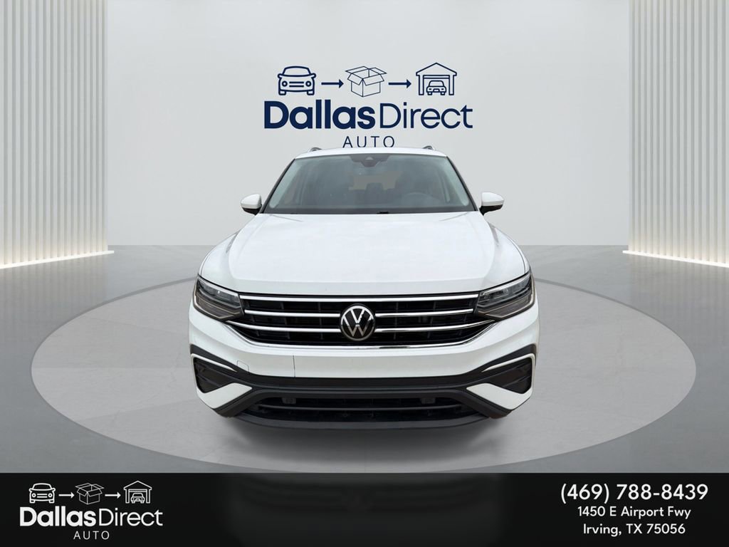 Used 2022 Volkswagen Tiguan SE FWD image 3