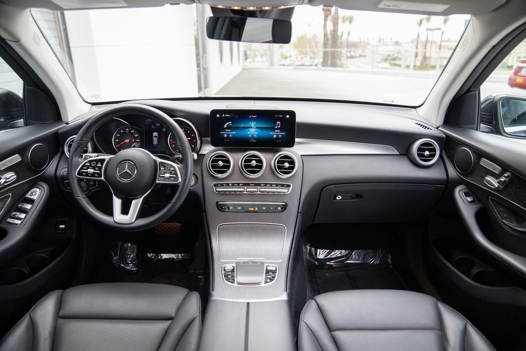 Used 2022 Mercedes-Benz GLC 300 image 12