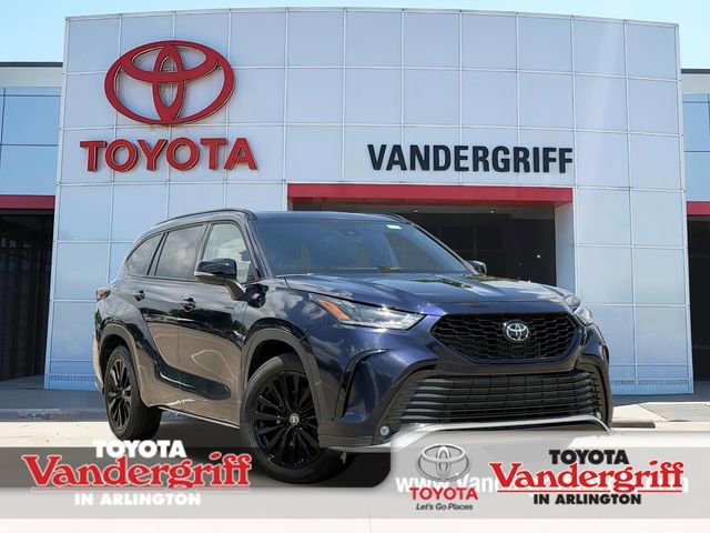 Used 2025 Toyota Highlander XSE