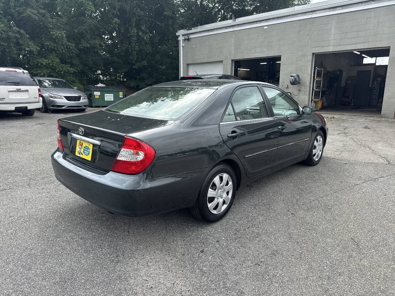 Used 2004 Toyota Camry FWD image 8