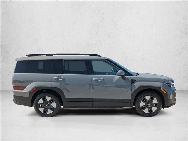 Used 2025 Hyundai Santa Fe SEL image 4
