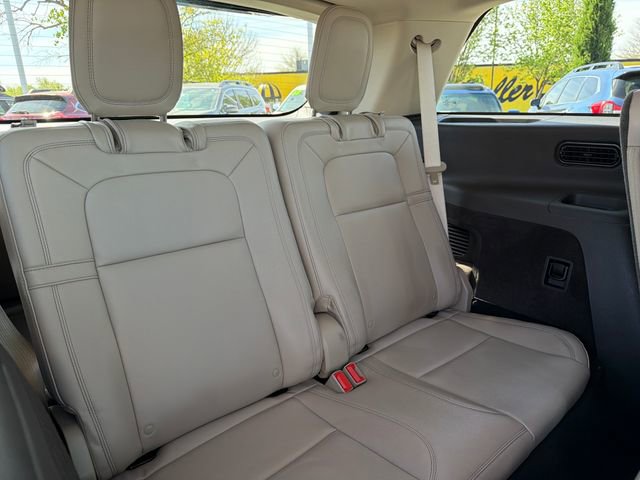 Used 2024 Lincoln Aviator Reserve w/ Equipment Group 201A image 24
