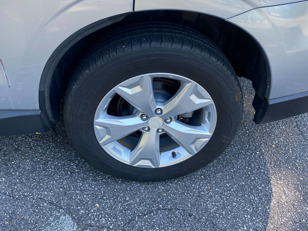 Used 2015 Subaru Forester 2.5i Limited AWD/4WD image 10