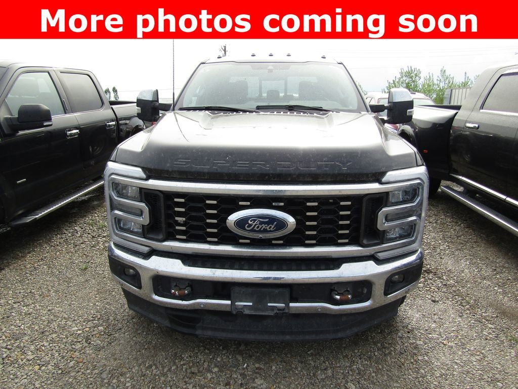 Used 2023 Ford F350 Lariat w/ Tow Technology Package AWD/4WD image 8