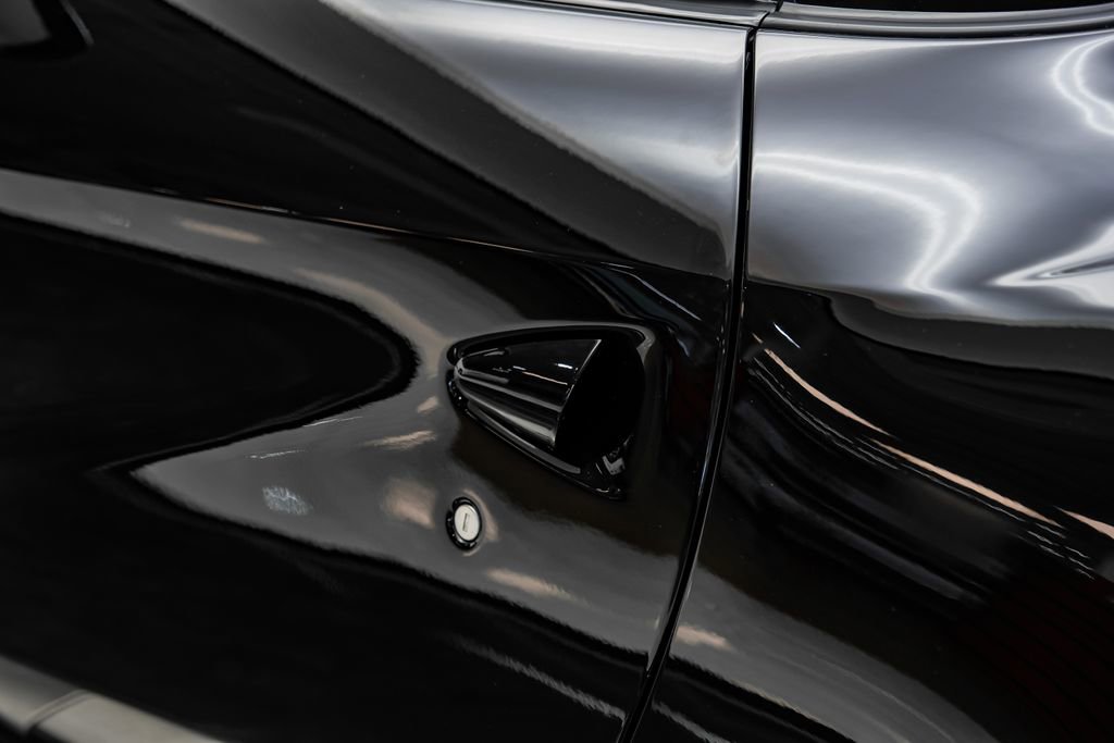 Used 2019 Ferrari 812 Superfast RWD image 40