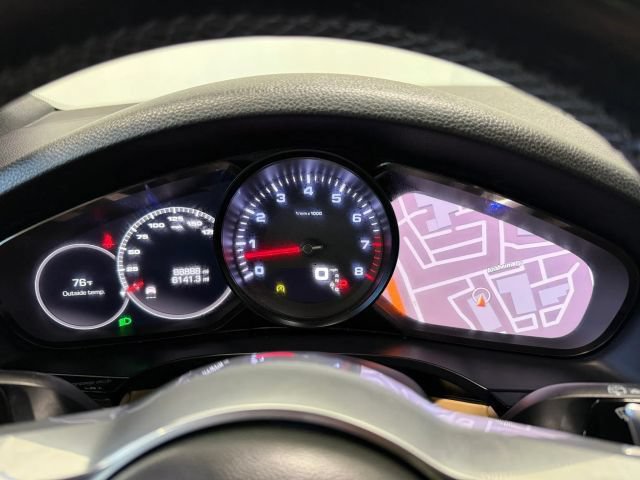 Used 2019 Porsche Cayenne AWD/4WD image 18
