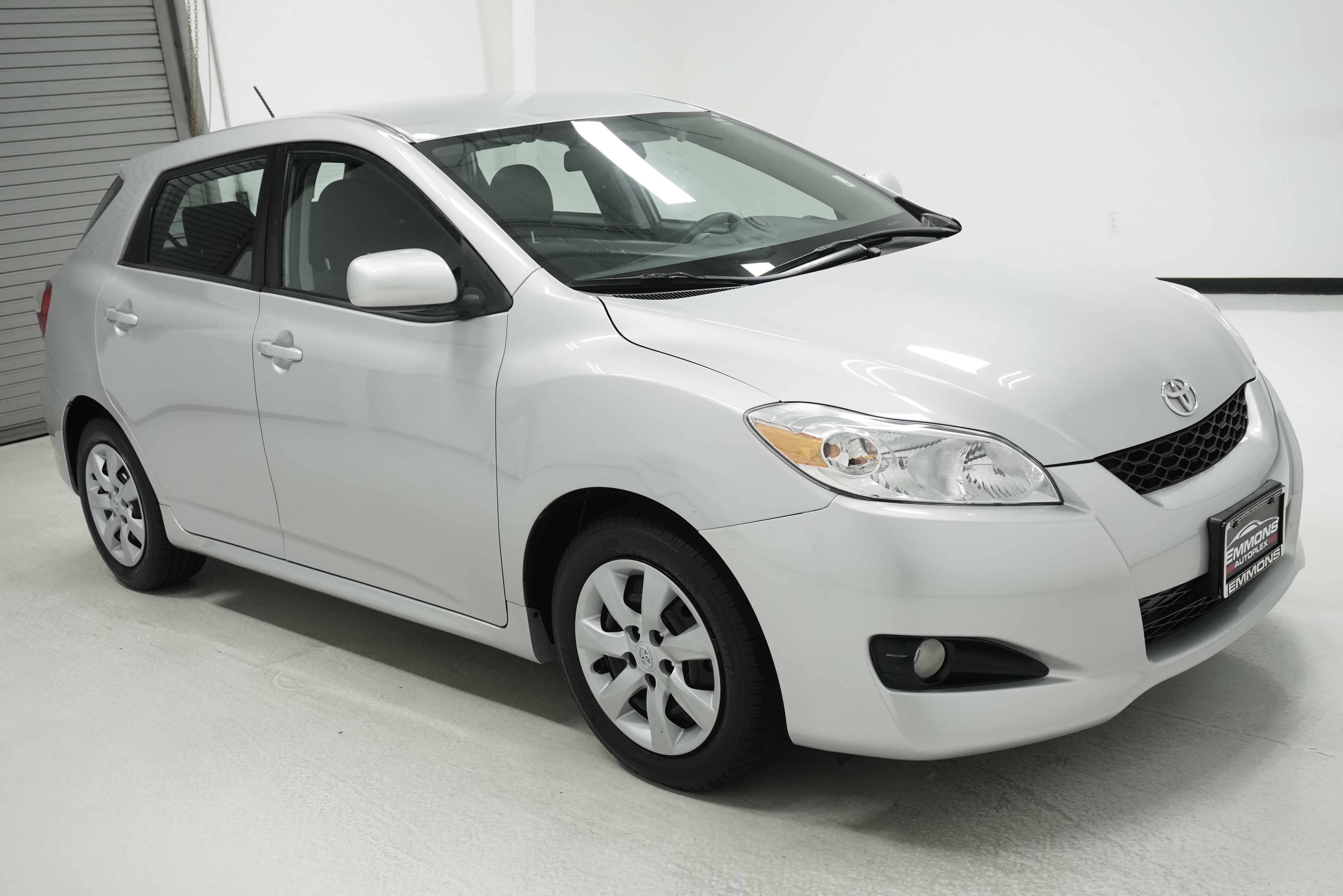 Used 2012 Toyota Matrix S image 3