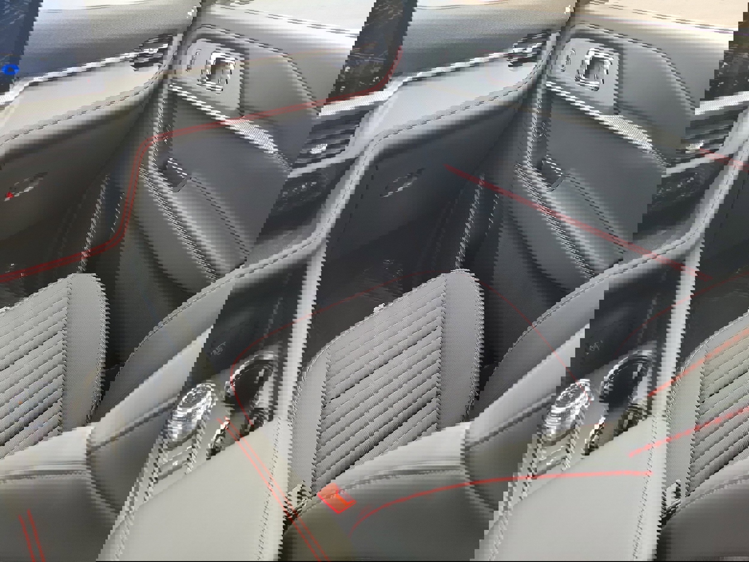 New 2026 Ford Explorer ST-Line w/ ST-Line Street Pack image 16