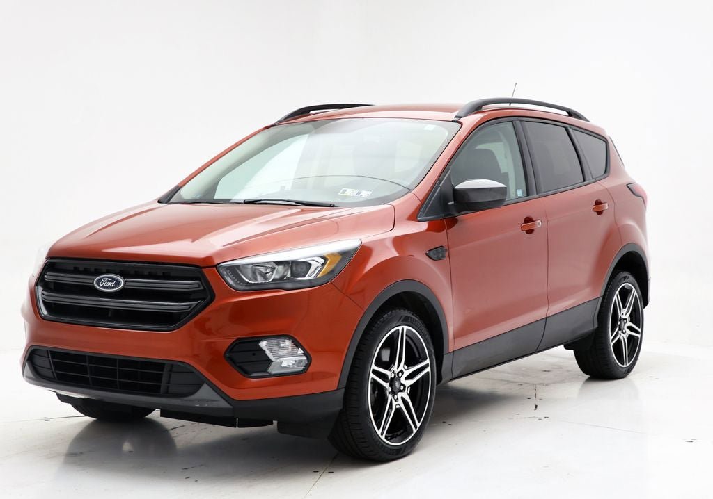 Used 2019 Ford Escape SEL AWD/4WD video 2