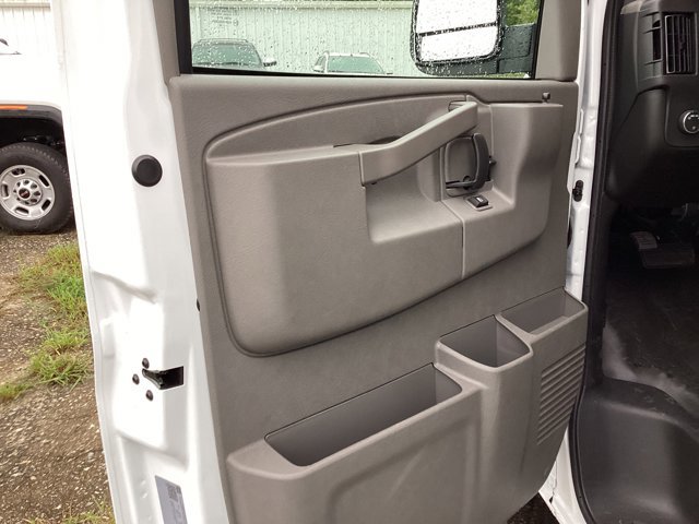 New 2025 Chevrolet Express 3500 w/ Power Convenience Package image 8