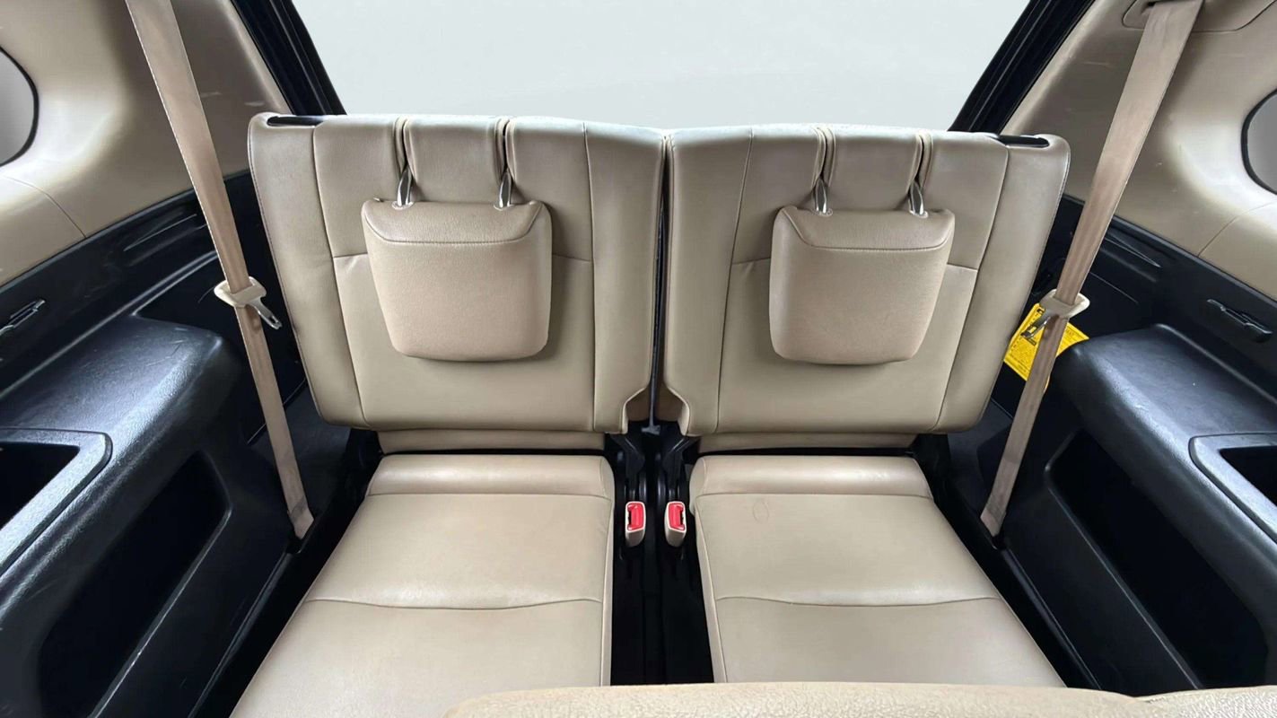 Used 2020 Toyota 4Runner SR5 Premium w/ Moonroof Package image 19